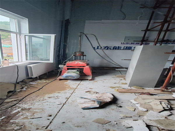 江川地基基础下沉墙体裂缝加固注浆顶升施工